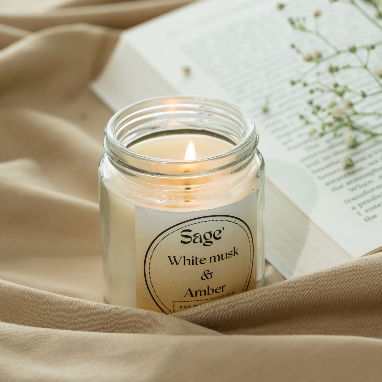 White Musk & Amber Jar Candle
